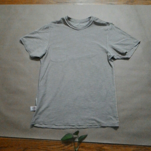 The Rails Garment Washed Pocket Crewneck T Shirt - Picture 7 of 11